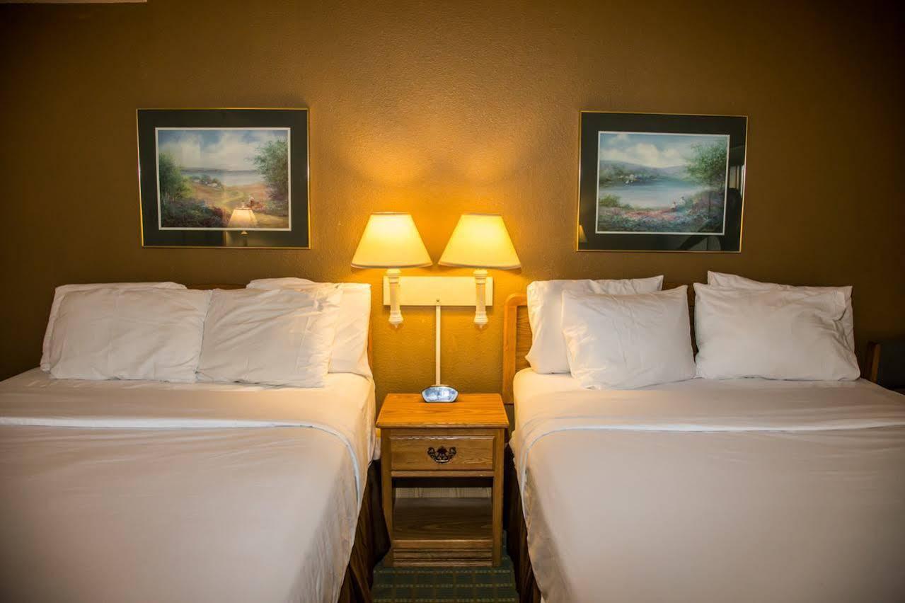 Hotel Baymont By Wyndham Fargo Zewnętrze zdjęcie